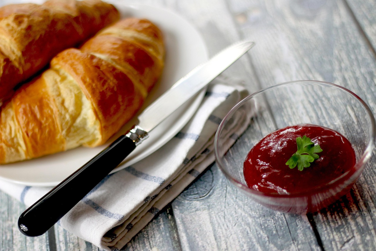 Are Meat Grinder Plates Interchangeable? The Definitive Guide to Sizing and Compatibility